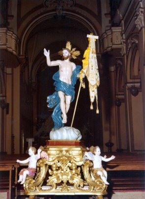Statua Cristo Risorto-1